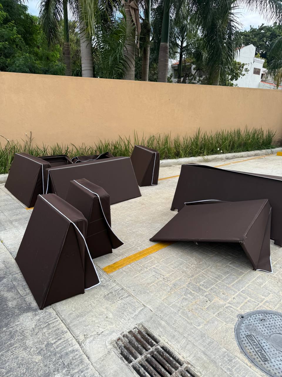 Toldo comercial